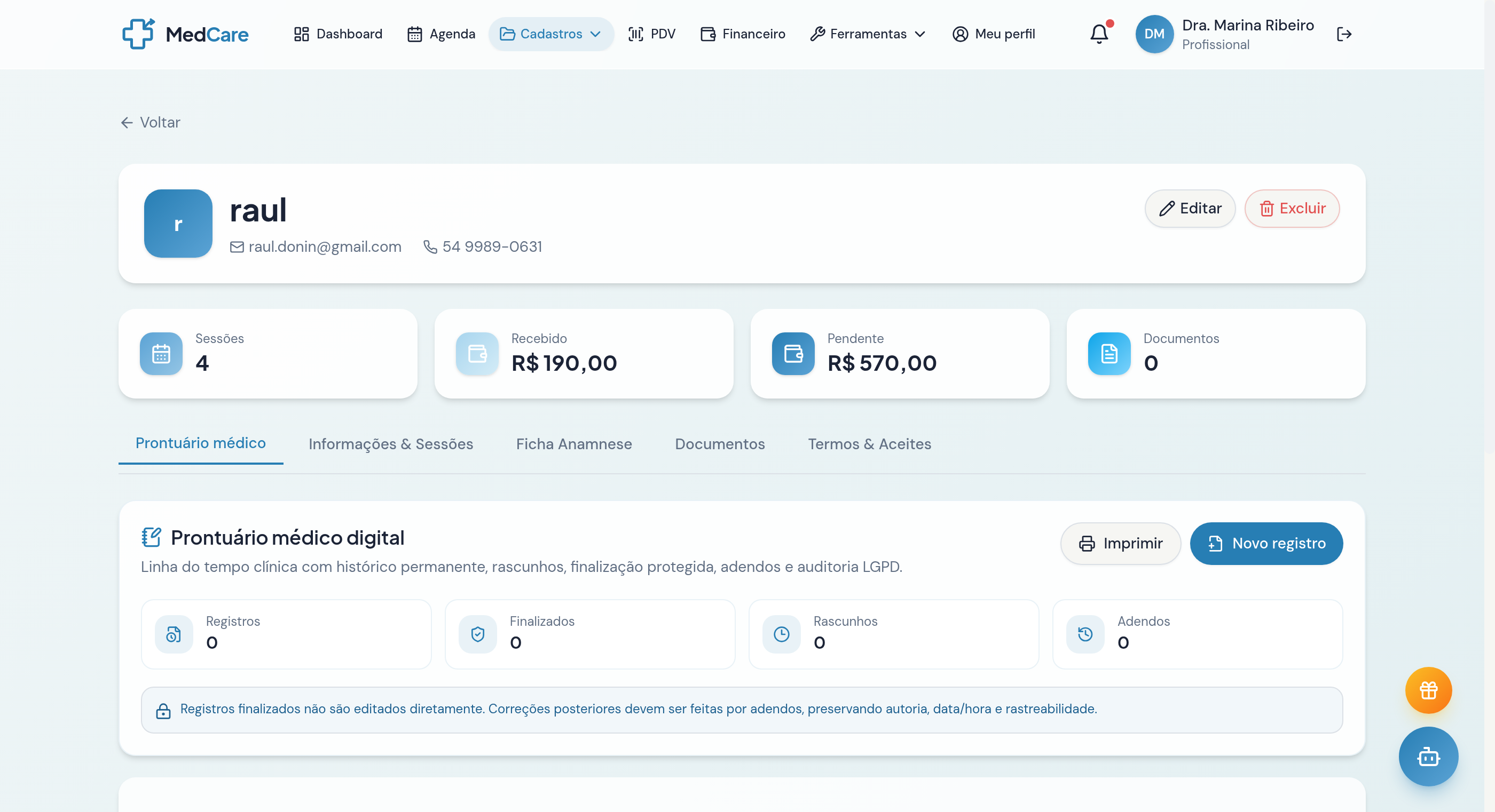 Tela real do MedCare: Detalhe do paciente
